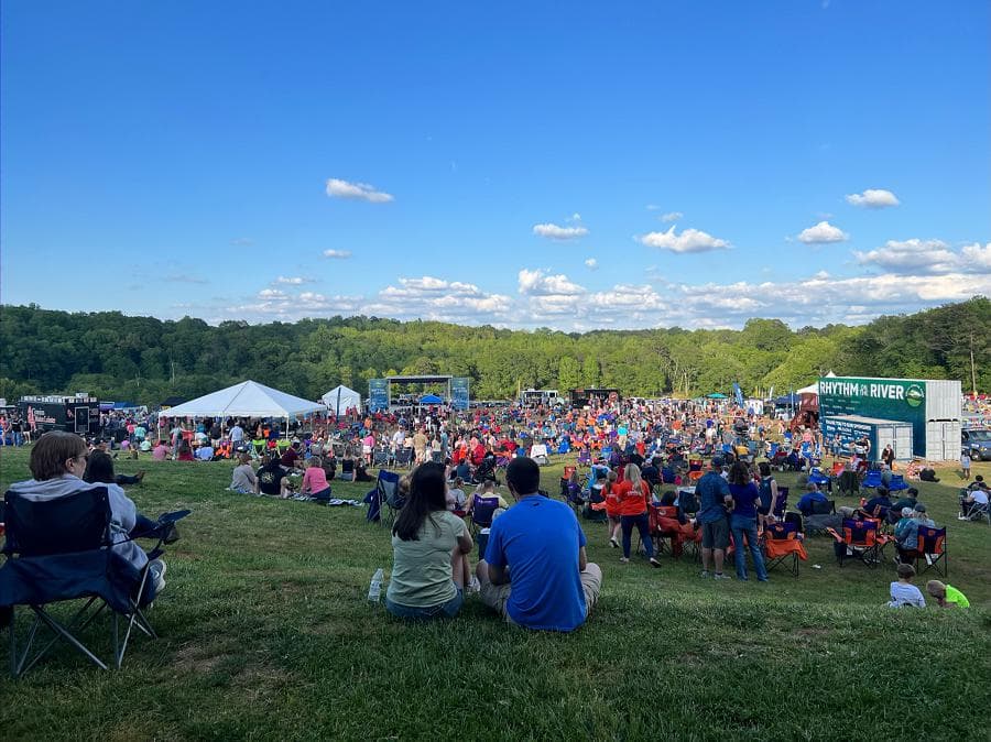 Festival crowd at Dolly Cooper Park